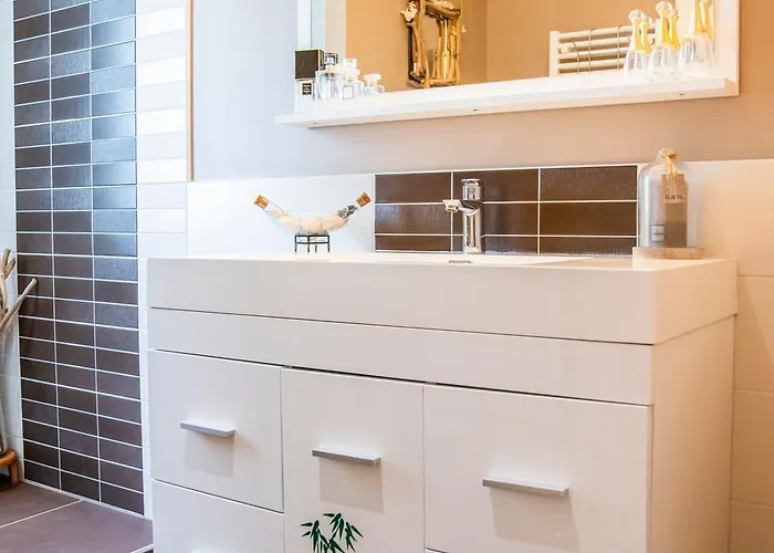 펜션 Evasion Nature Au Val De L'eyre *